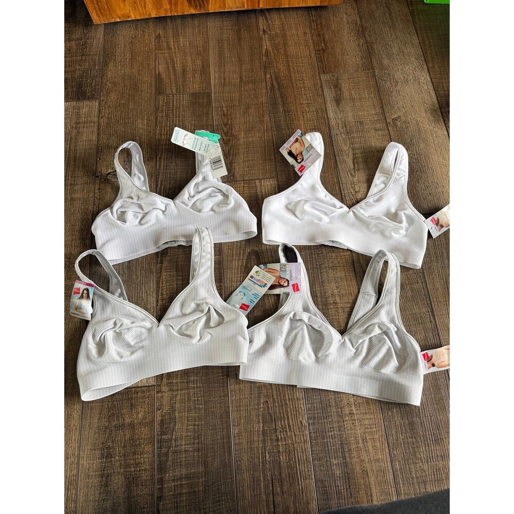 Women’s Lot of 4 Hanes Smooth Comfort Wire Free Bra’s Sz. Small NWT